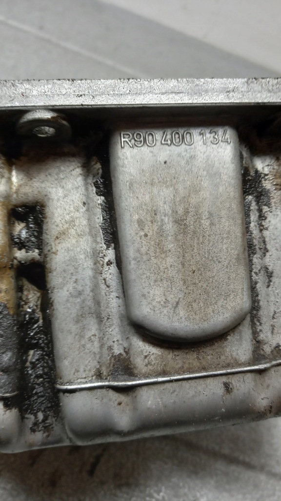 Піддон масляна opel astra f 98r 1.4b r90400134 в Україні