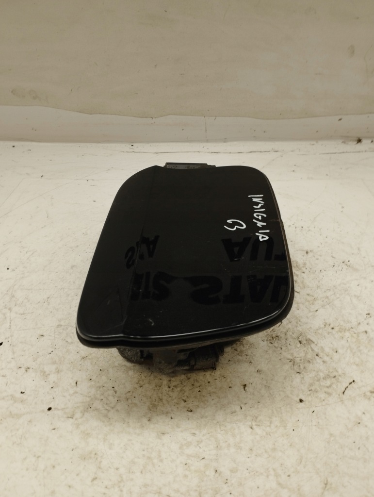 Opel insignia b крышка заливной топлива 22799917 в Украине