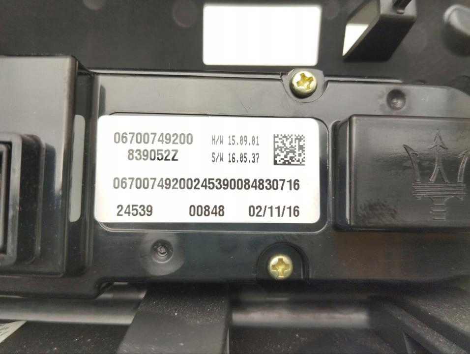 Вимикач температурний, вентилятор кондиціонера maserati ghibli 2017 670074 Зі Шроту