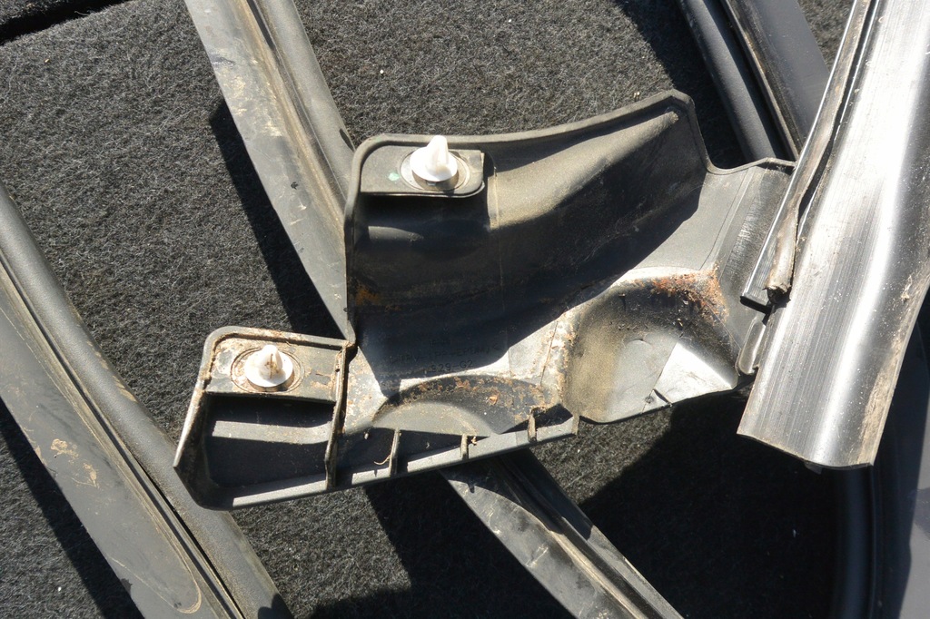 фото №10, Прокладка крыша правая левая kpl dacia renault duster ii