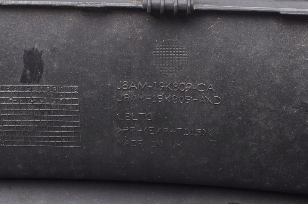 фото №7, Land rover range rover velar l560 накладка бампера задняя j8am-19k809-ca