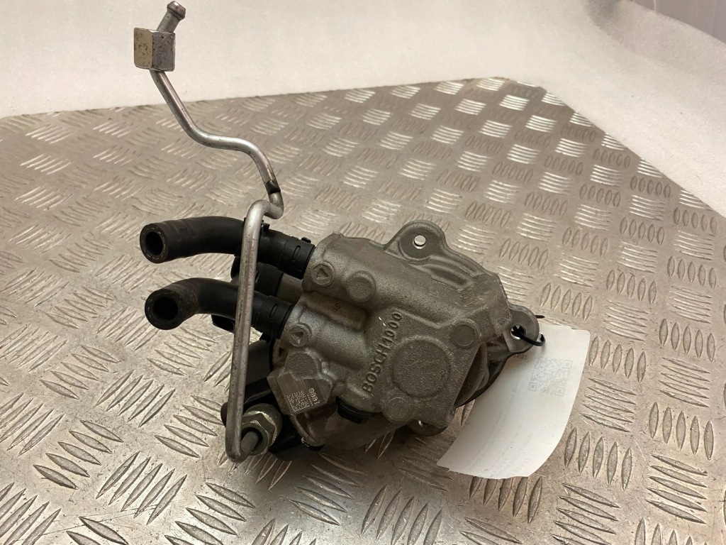 фото №8, Audi a5 sportback 8ta 2012 насос впрыскная wysokiego давления 03l130755ac