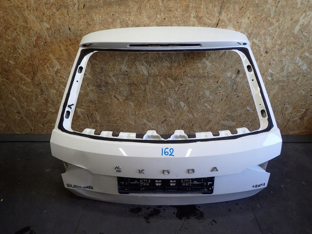 фото №1, Крышка багажника задняя skoda superb iii 3 kombi lift