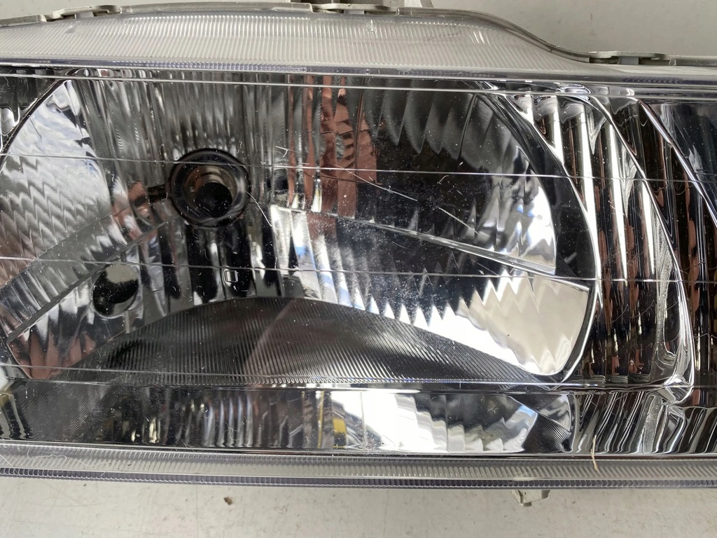 фото №6, Honda odyssey 2010 права сторона лампа передня