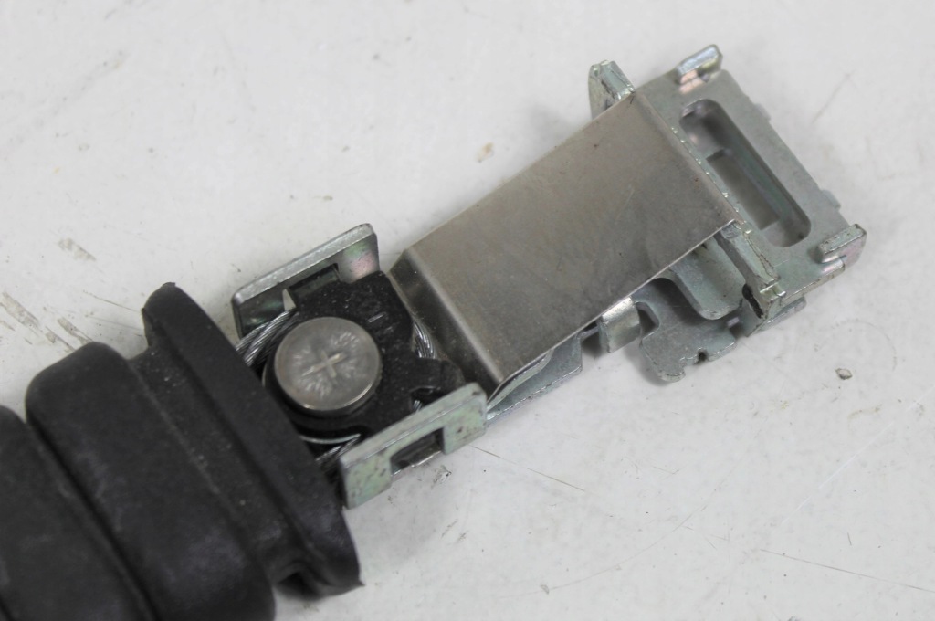 фото №3, Натяжители ремней honda civic viii левый правый перед