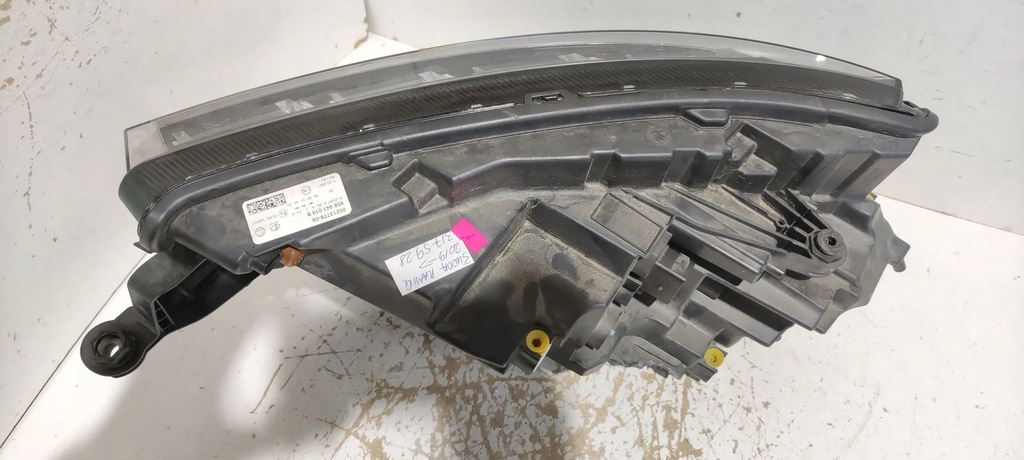 фото №12, Skoda kamiq 2021 лампы передние