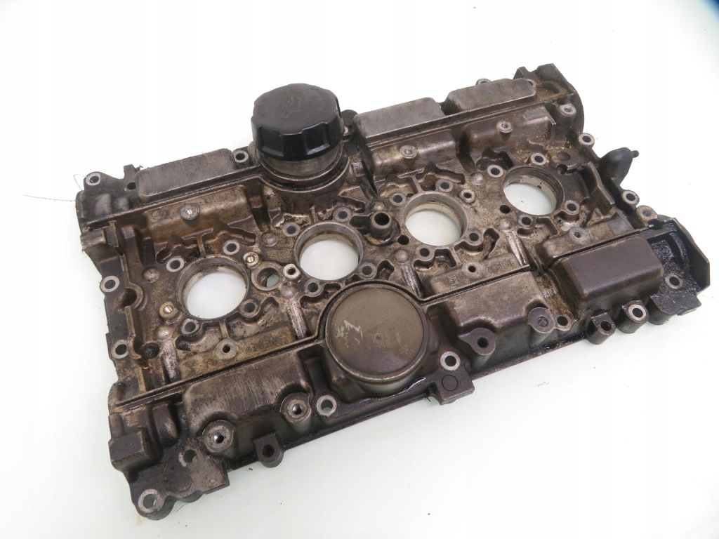 фото №1, Крышка клапанов volvo v40 i 1.8 1001011