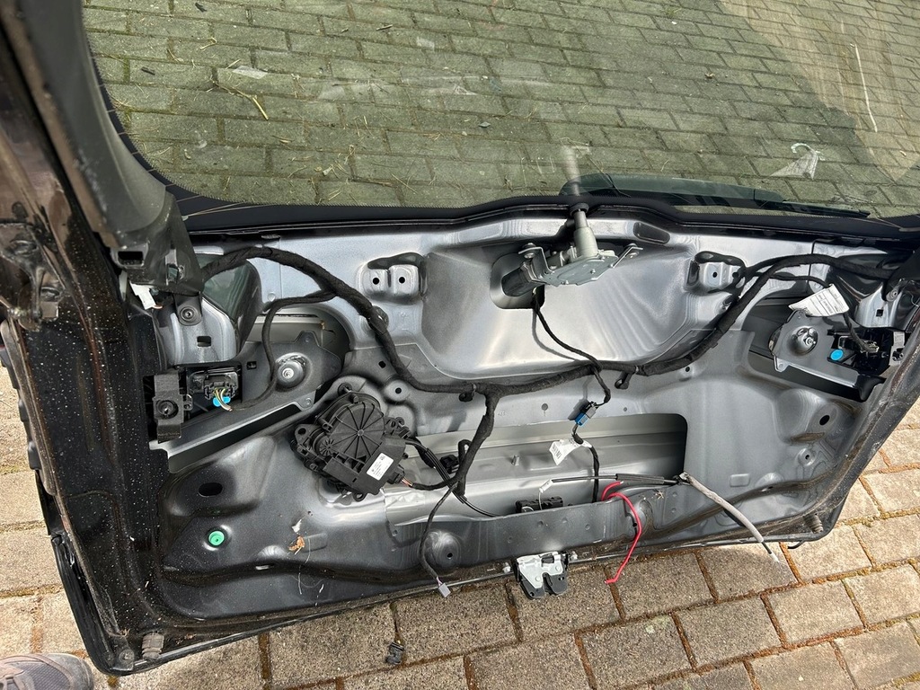 фото №12, Alfa romeo stelvio крышка багажника задняя задняя комплектная лампы камера