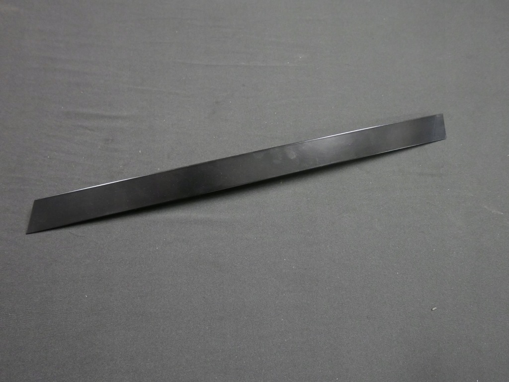 Купить Bmw x5 f15 молдинг дверь левый задний  чёрный mat 7289669