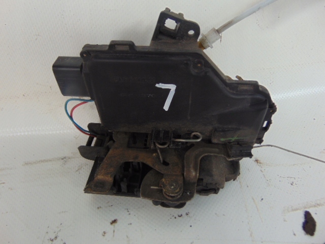 фото №1, Замок перед левый audi tt 8n coupe 00r
