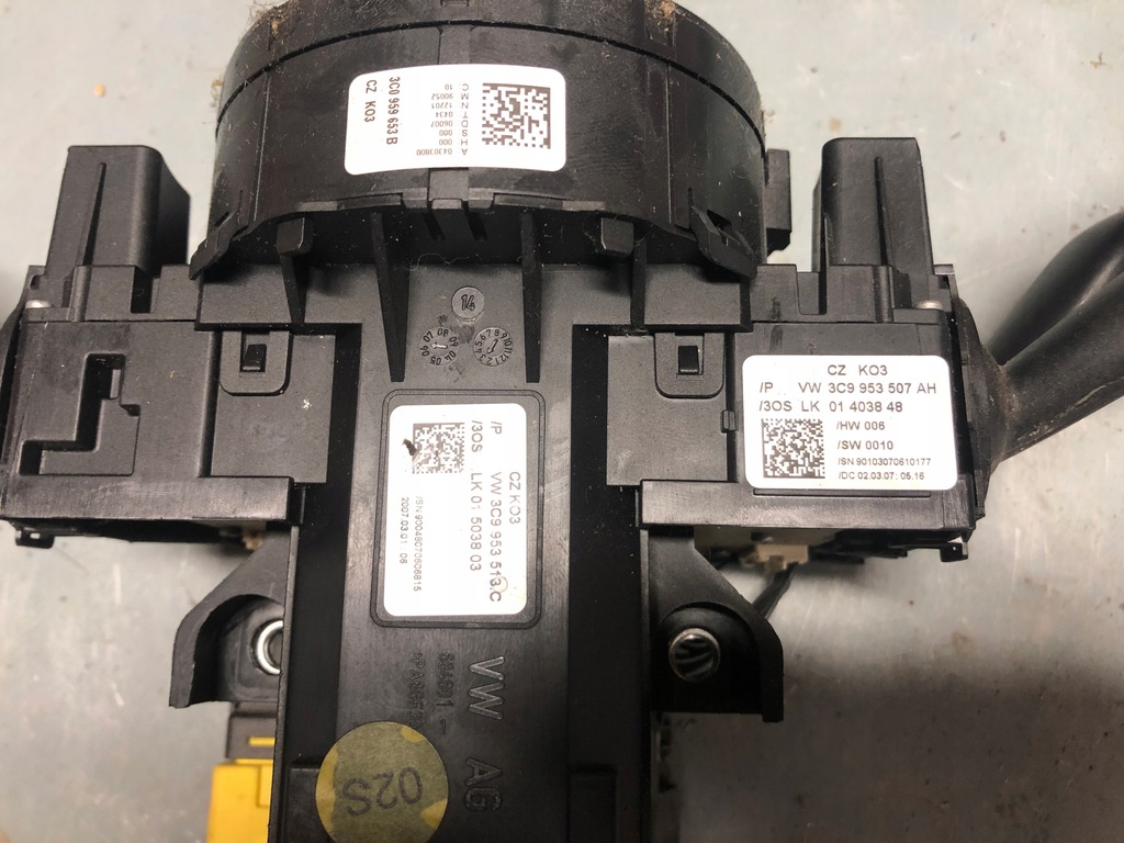 фото №6, Volkswagen оригінальний номер 3c9953513c