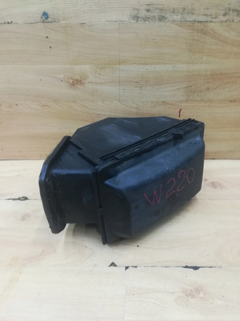 фото №1, Корпус коробка предохранителей mercedes w220 4.0