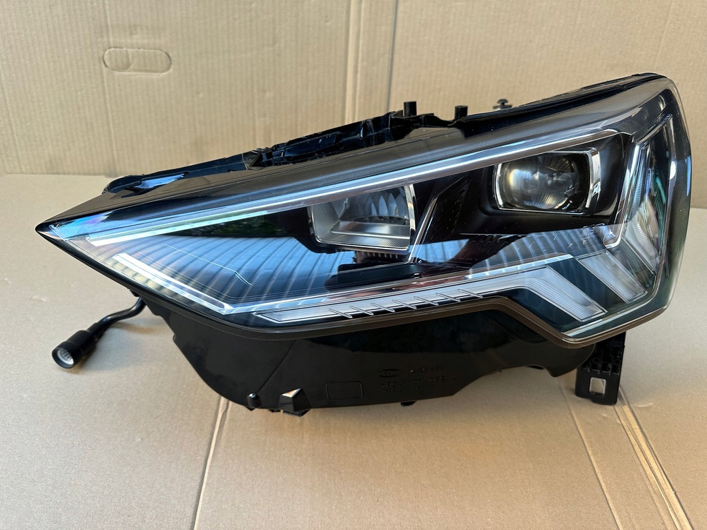 фото №1, Audi q3 83a лампа лівий перед full led ładna 83a941033 комплектна з модулями