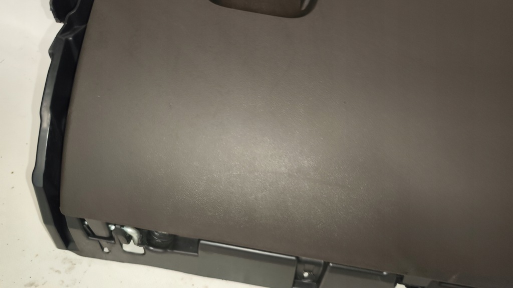 фото №6, Бардачок панели пассажира консоли jaguar f-pace x761