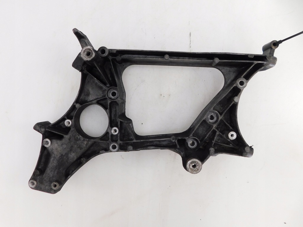 фото №1, Mercedes e-klasa w212 2.2 cdi кронштейн двигуна