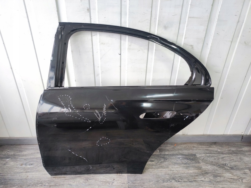 Купить Дверь mercedes eklasa e-klasa w214 214 sedan задние левая --- poznań ---