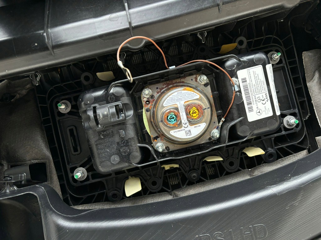 фото №11, Mercedes a-klasa w177 консоль подушки безопасности воздушные eu.