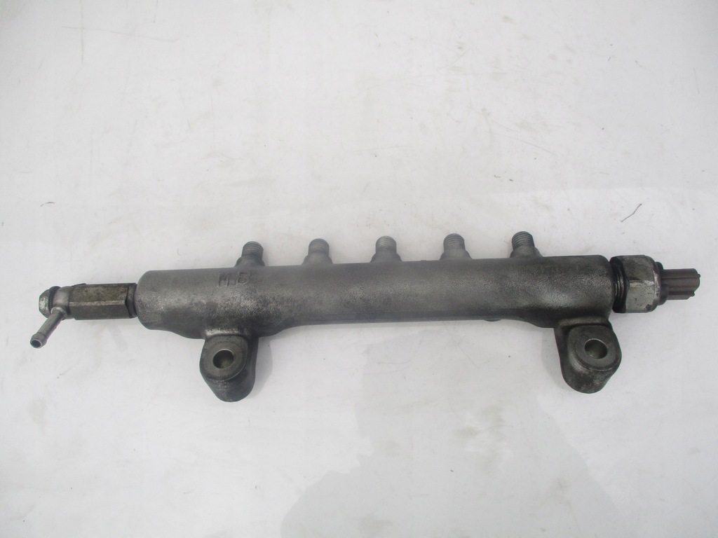 фото №1, Молдинг впрыскная датчик nissan navara d40 pathfinder r51 cabstar 2.5 dci