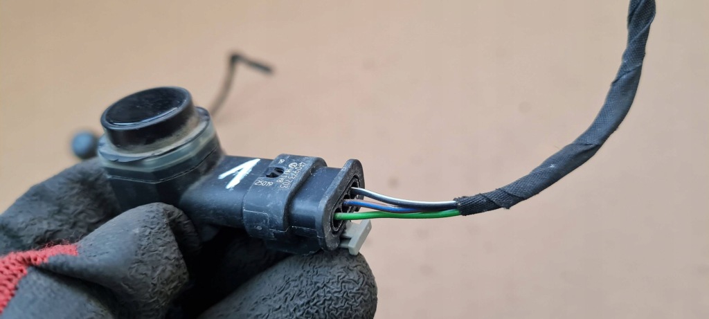 Купить Q5 8r датчик pdc парковки штекер колодка 5kd919275