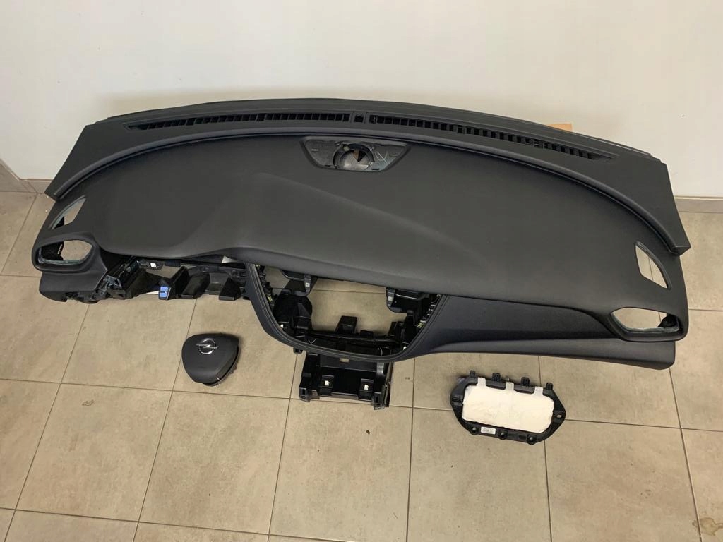 фото №1, Opel grandland приборная панель консоль подушки безопасности kpl