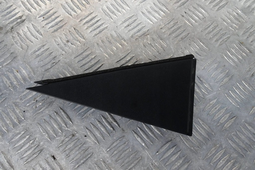 фото №1, Hyundai i20 iii треугольник наружный дверь левый