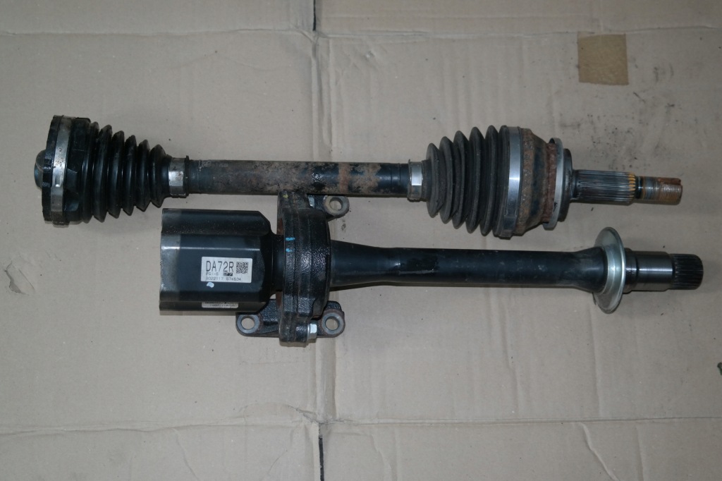 фото №1, Lexus ux 250h приводной вал правая перед