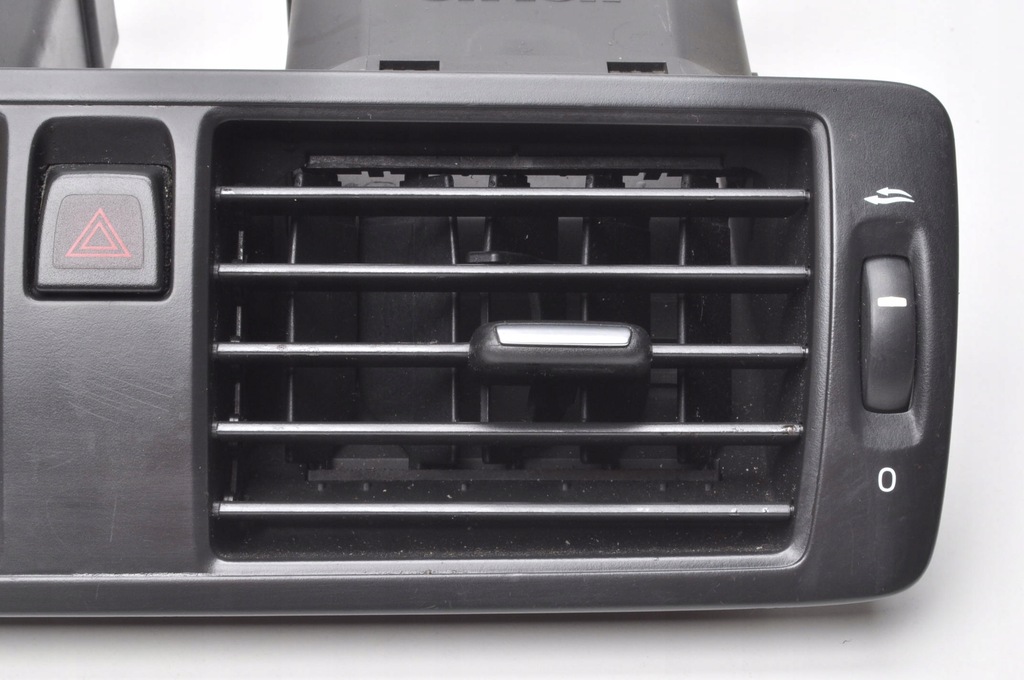 фото №6, Volvo s40 ii решётка решётки обдув средняя lift 39863758