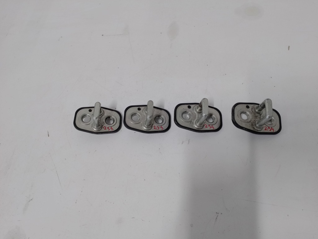 фото №1, 9655466380 засов дверь citroen ds5 peugeot