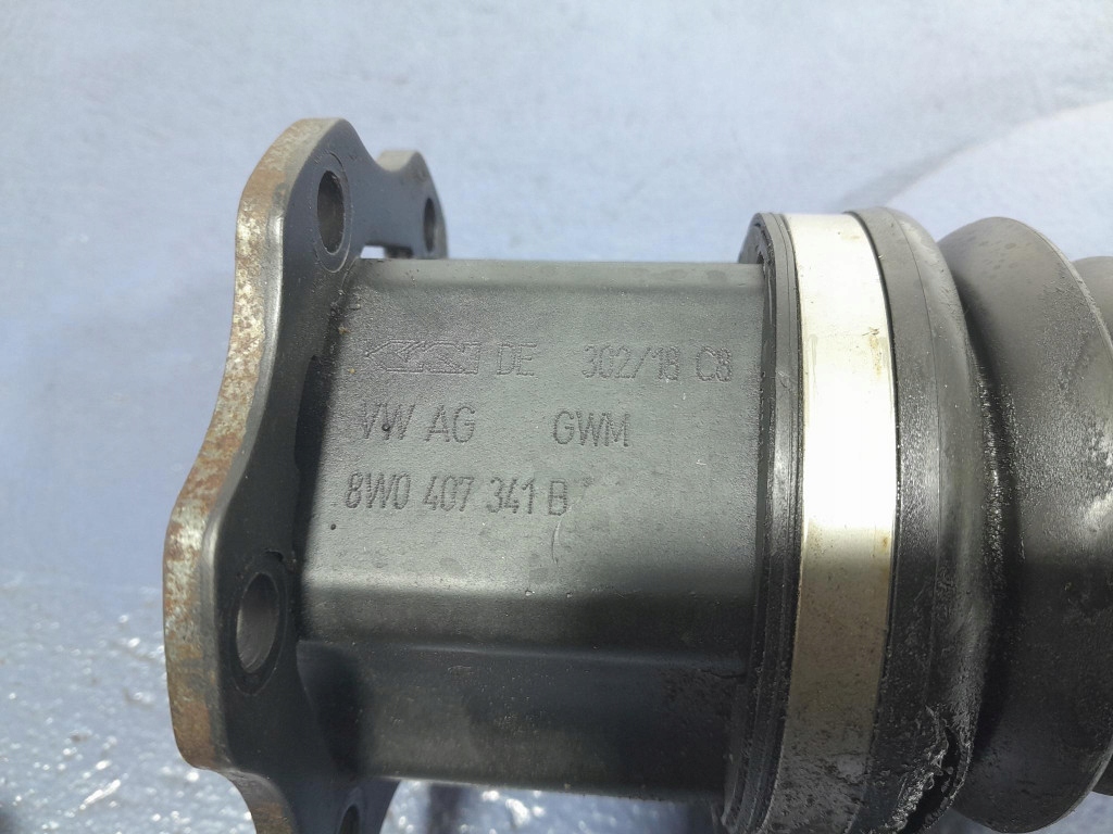 Audi a8 d5 3.0 tfsi 340 km приводной вал перед левая правая передняя 4n0407271f Недорого