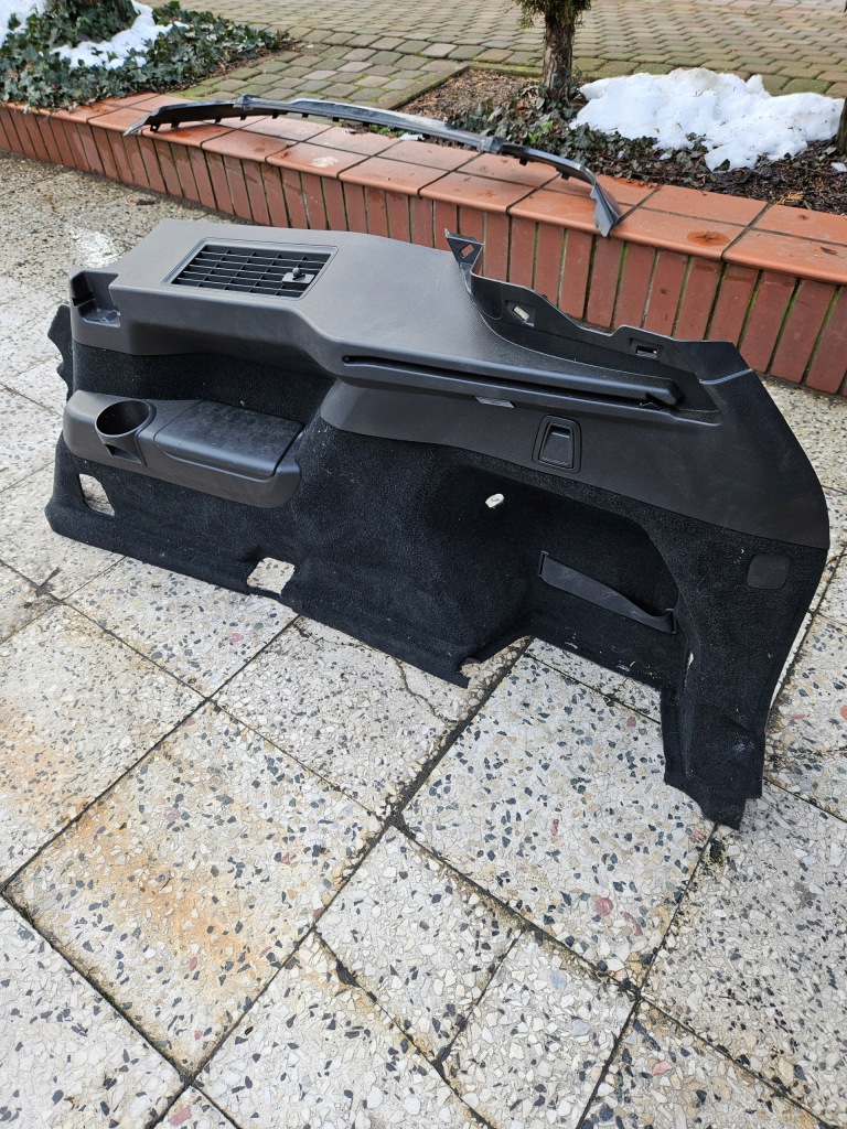 Купить Правый  карка багажника 7 человек задняя volvo xc90 2 2015-