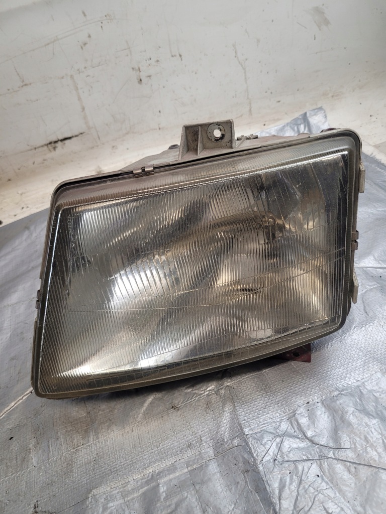 фото №1, Лампа левый перед mercedes vito w638 97r.