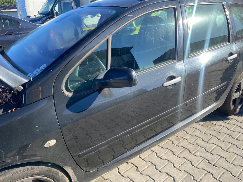 фото №1, Peugeot 307 sw kombi дверь левый перед exld