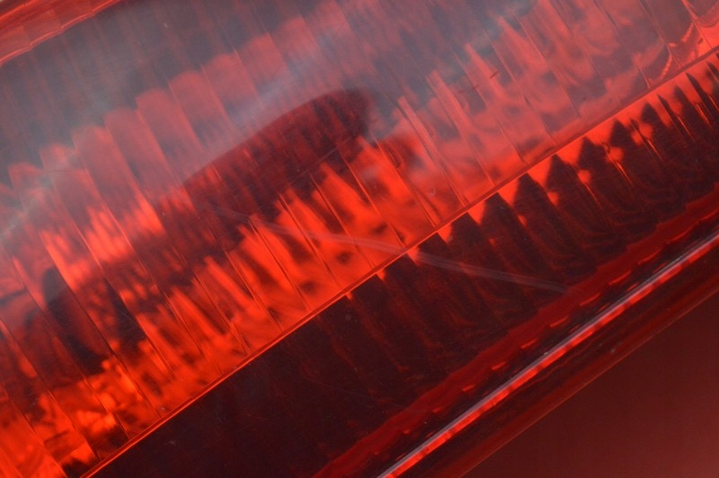 фото №10, Лампа права задня задня 220-61908 mazda premacy 1 i cp 99-01