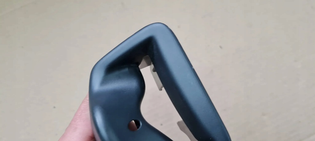 фото №6, A4 b9 8w заглушка oparcja поперечина сидіння сидіння задня 8w0857763