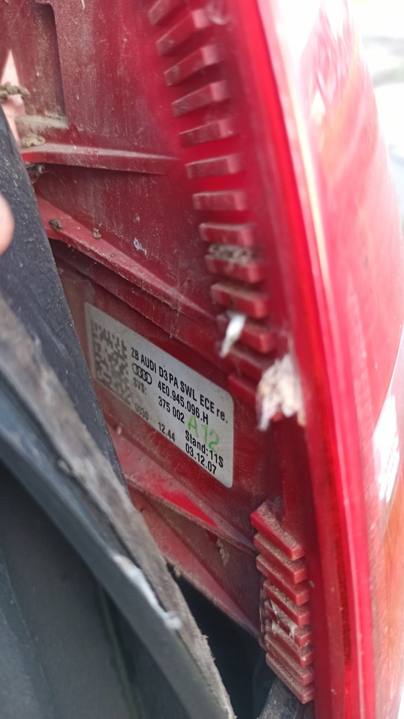 фото №7, Лампа права задня audi a8 d3 fl lift 05-09