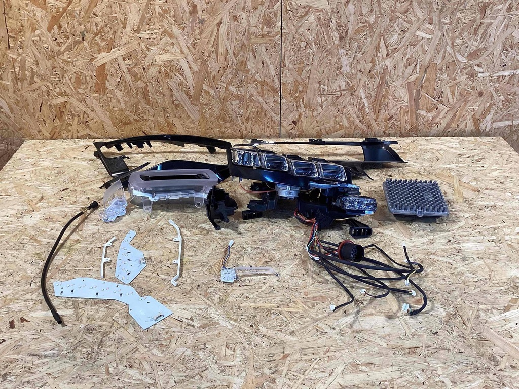 фото №1, Запчасти do фары land rover range rover sport l494 lr116091