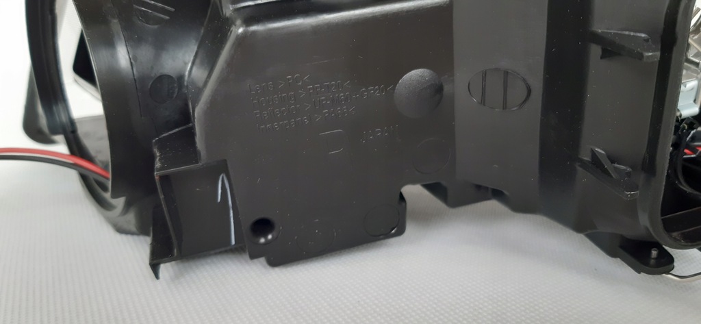 фото №7, Toyota corolla e12 лампа правая перед 81130-13300