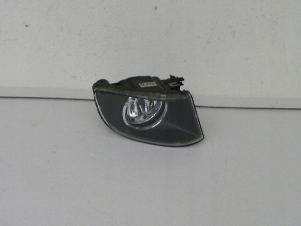 фото №1, Противотуманная фара правый bmw 3 iii coupe cabrio e93 идеальное состояние