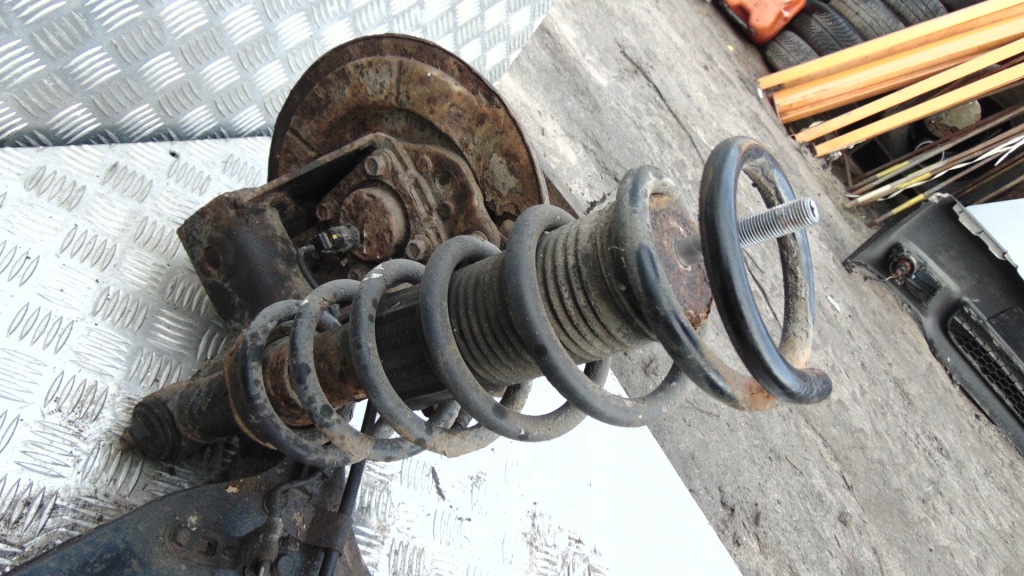 фото №9, Балка подвеска задняя corolla verso