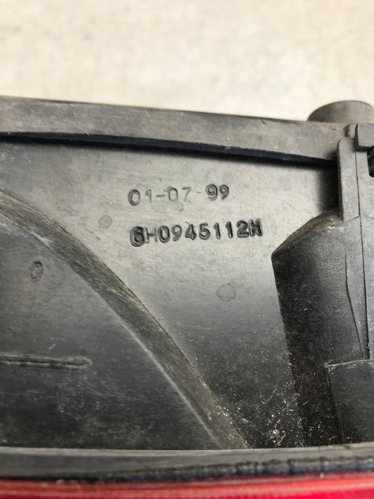 фото №6, Лампа правый задняя seat arosa 6h0945112h europa