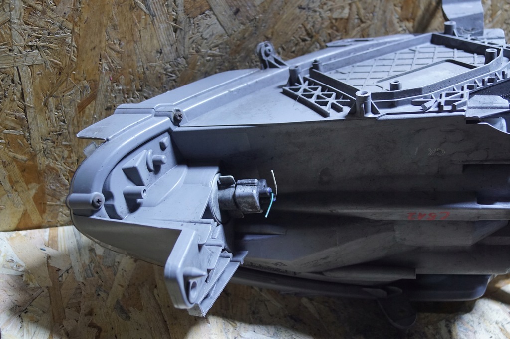 фото №11, Subaru justy daihatsu sirion лампа левая перед uk