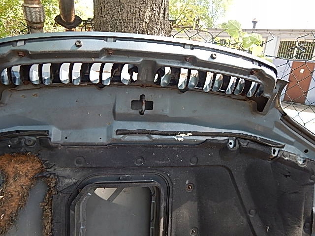 фото №9, Капот kia carnival i 2.9 tdi 99-01