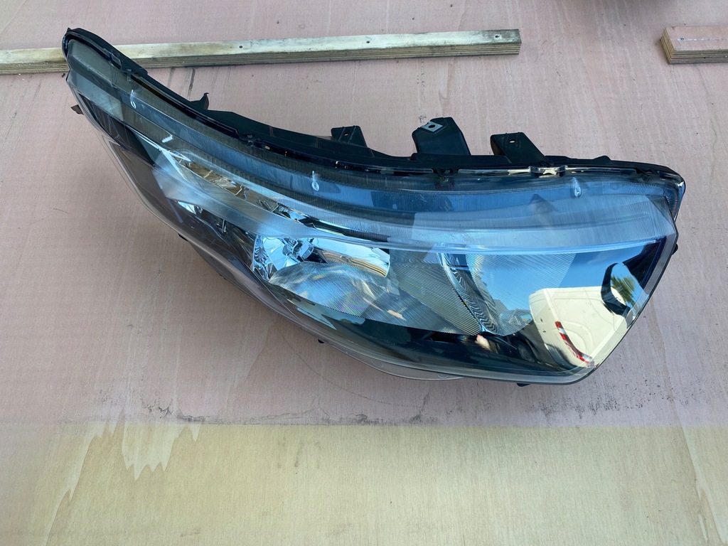 фото №1, Iveco daily iv lift лампа правый перед правая 14-