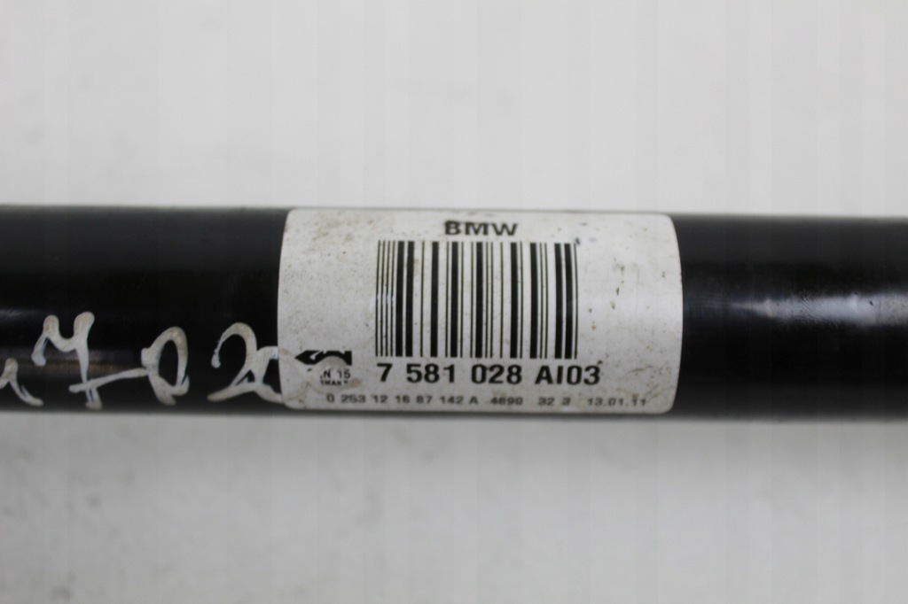 фото №7, Приводной вал задняя задняя правая bmw f10 f11 2.0d 7581028
