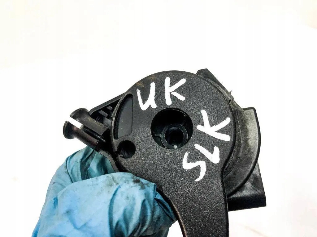 Купити Інше частини внутрішнє mercedes-benz slk r171 a2038800220 34319950 2.0l