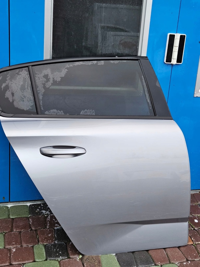 фото №1, Peugeot 308 t10 iii дверь задняя задние правое hb