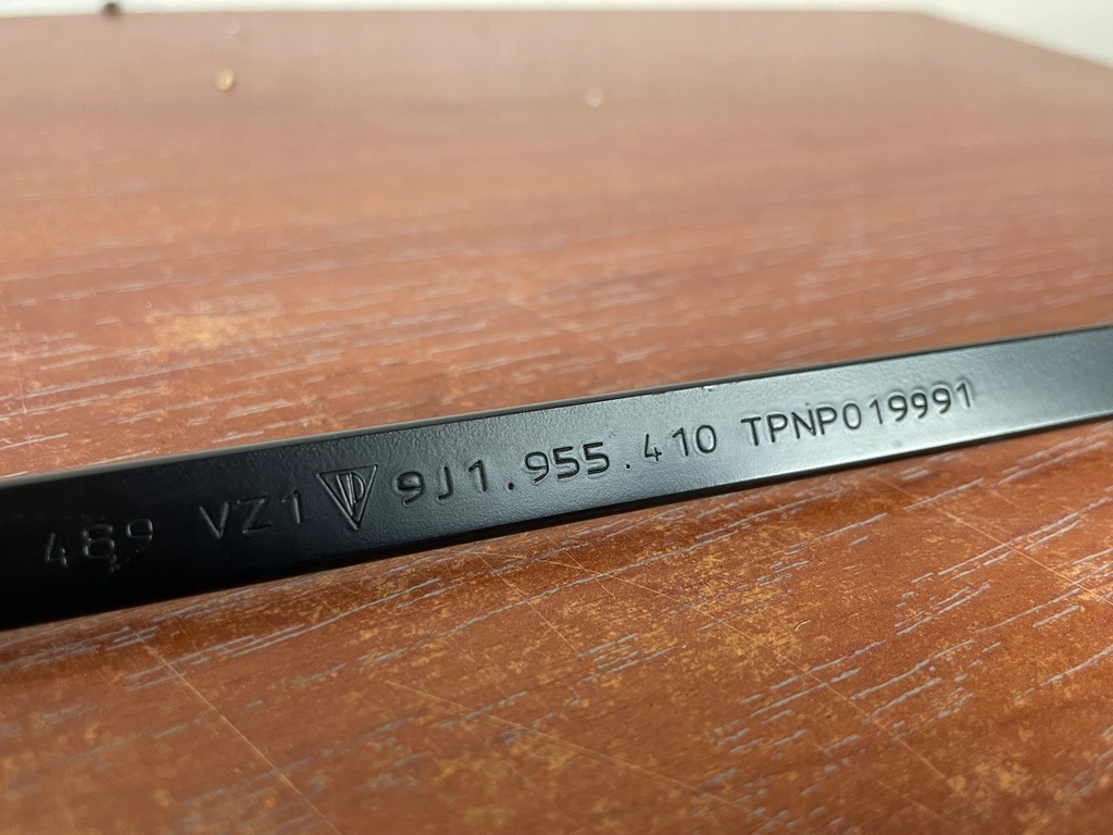 фото №5, Porsche taycan 9j1 важіль двірники праве