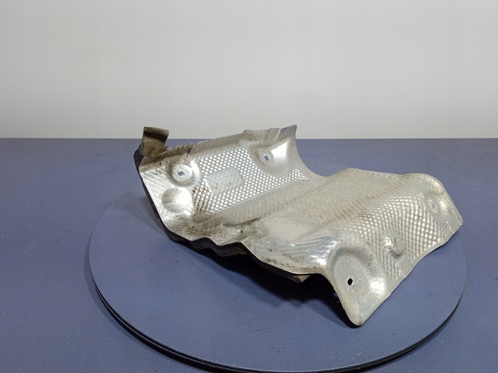 фото №2, Mercedes cls w218 защита тепловая a2126800422