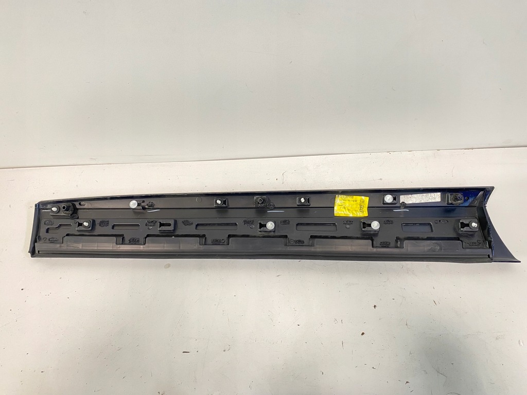 фото №2, Молдинг правая перед передняя дверь jaguar f-pace