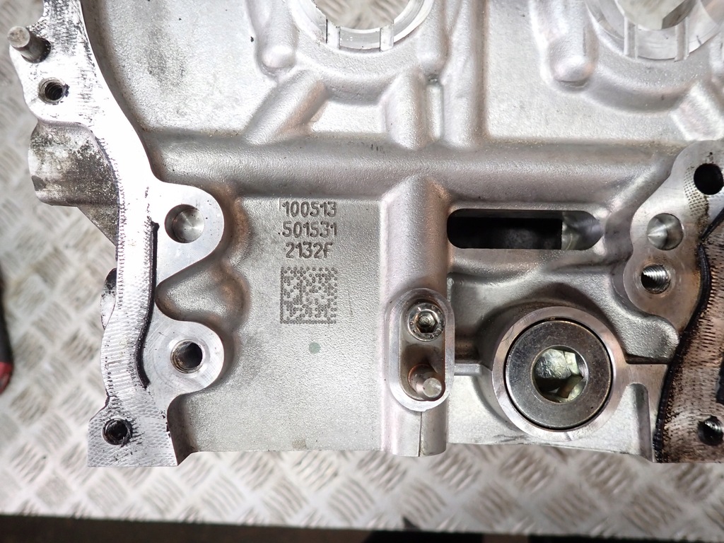 фото №7, Головка права dodge ram jeep wk2 3.0crd 13-